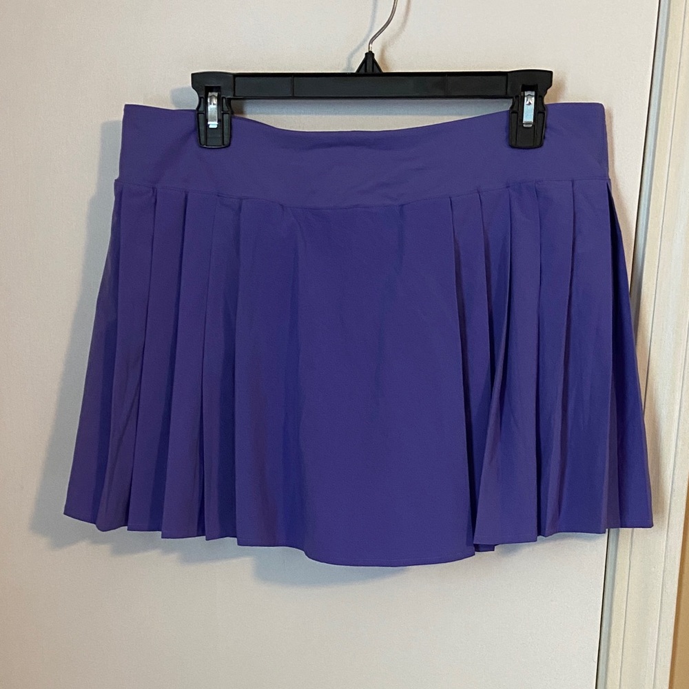 EUC Lululemon Athletica Purple Pleated Skort